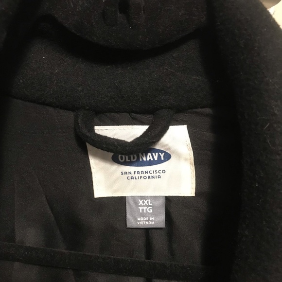 Coat - Picture 1 of 4